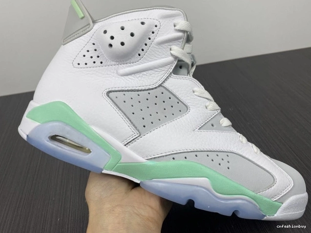 DQ4914-103 WMNS Air Jordan Foam 6 Mint 0821
